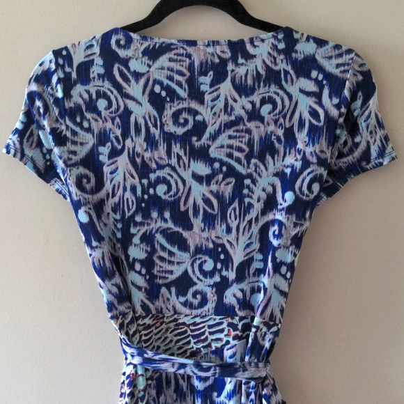 BCBGMaxAzria blue pattern short sleeve wrap dress XXS - Picture 4 of 8